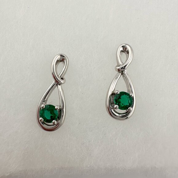 Beautiful Round Emerald Swoop Earrings in Sterling Silver - Picture 9 of 14
